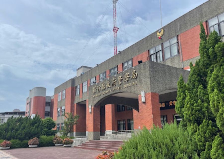 疑情關難過 新竹縣派出所長配槍自戕不治 250 疑情關難過 新竹縣派出所長配槍自戕不治 249