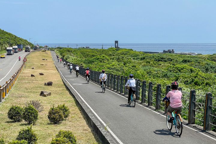 「福隆生活節」規劃有舊草嶺隧道、貢寮雙溪等自行車旅程,歡迎民眾前往體驗。 圖:東北角及宜蘭海岸國家風景區管理處/提供