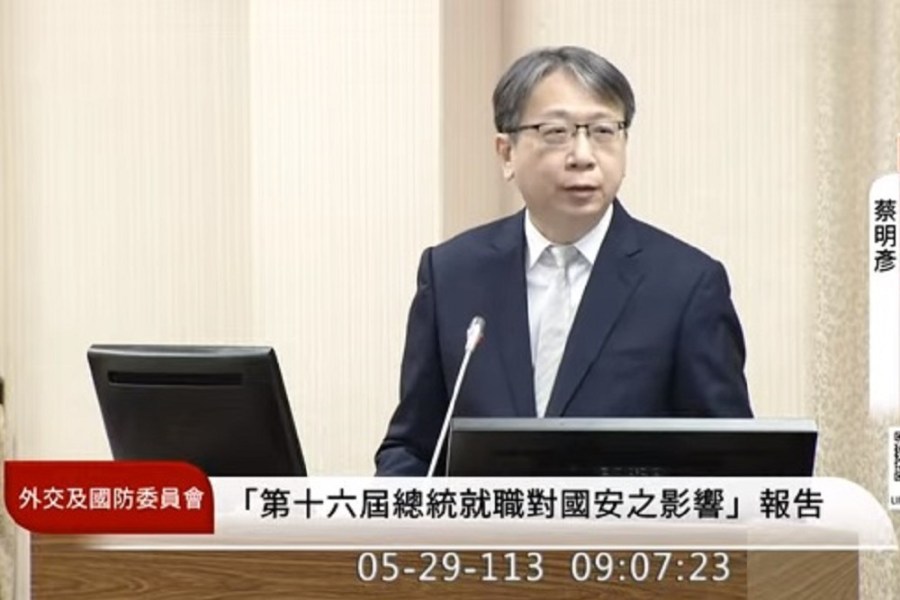 王義川遭控手機定位監控人民 蔡明彥：政府調資要經12道程序 255