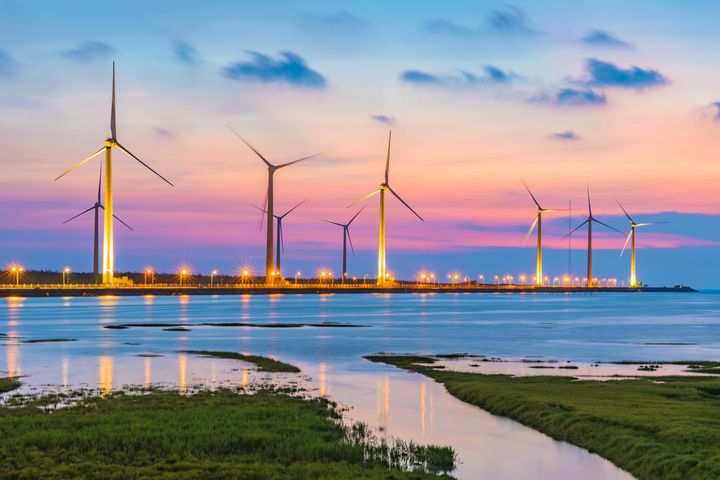 台中高美濕地可欣賞絕美落日與潮汐。 圖:shutterstock/來源