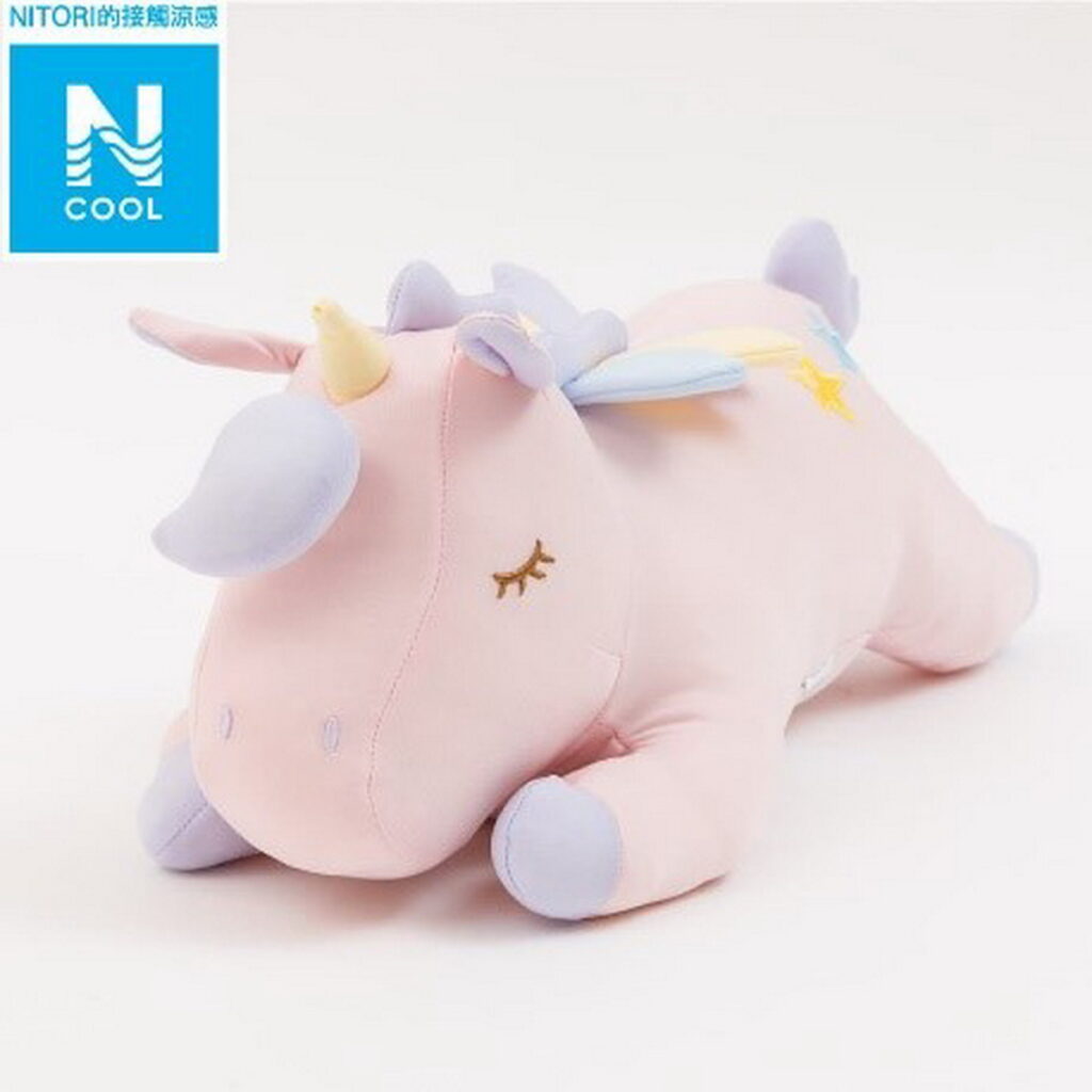 「N COOL涼感系列」獨家吸放濕棉布料的特殊機能,能吸收身體的溫度,帶來冰涼滑順的清爽感受。