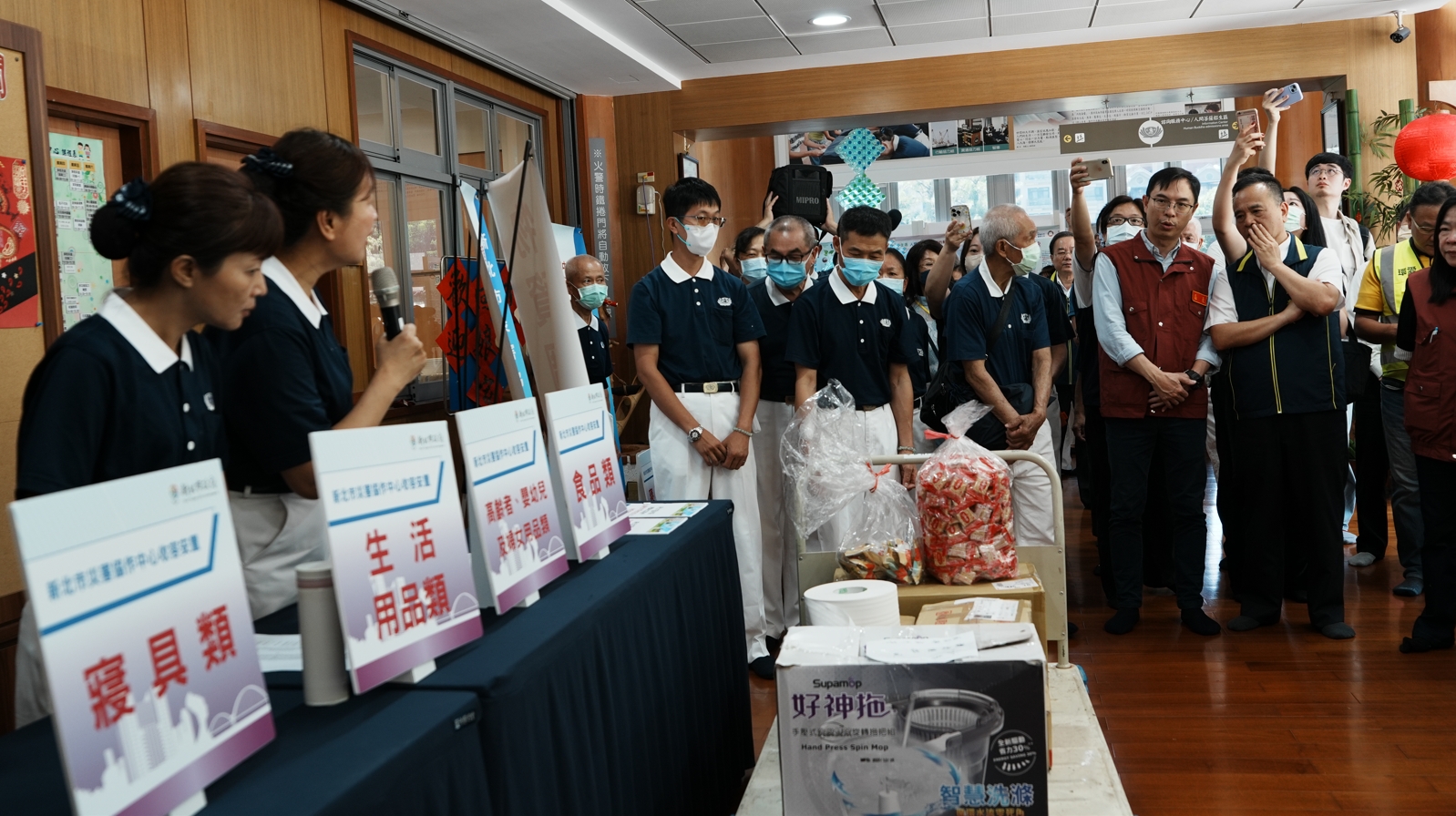 演練情境設定為大規模災害發生後,由慈濟蘆洲靜思堂協助公部門進行收容作業。