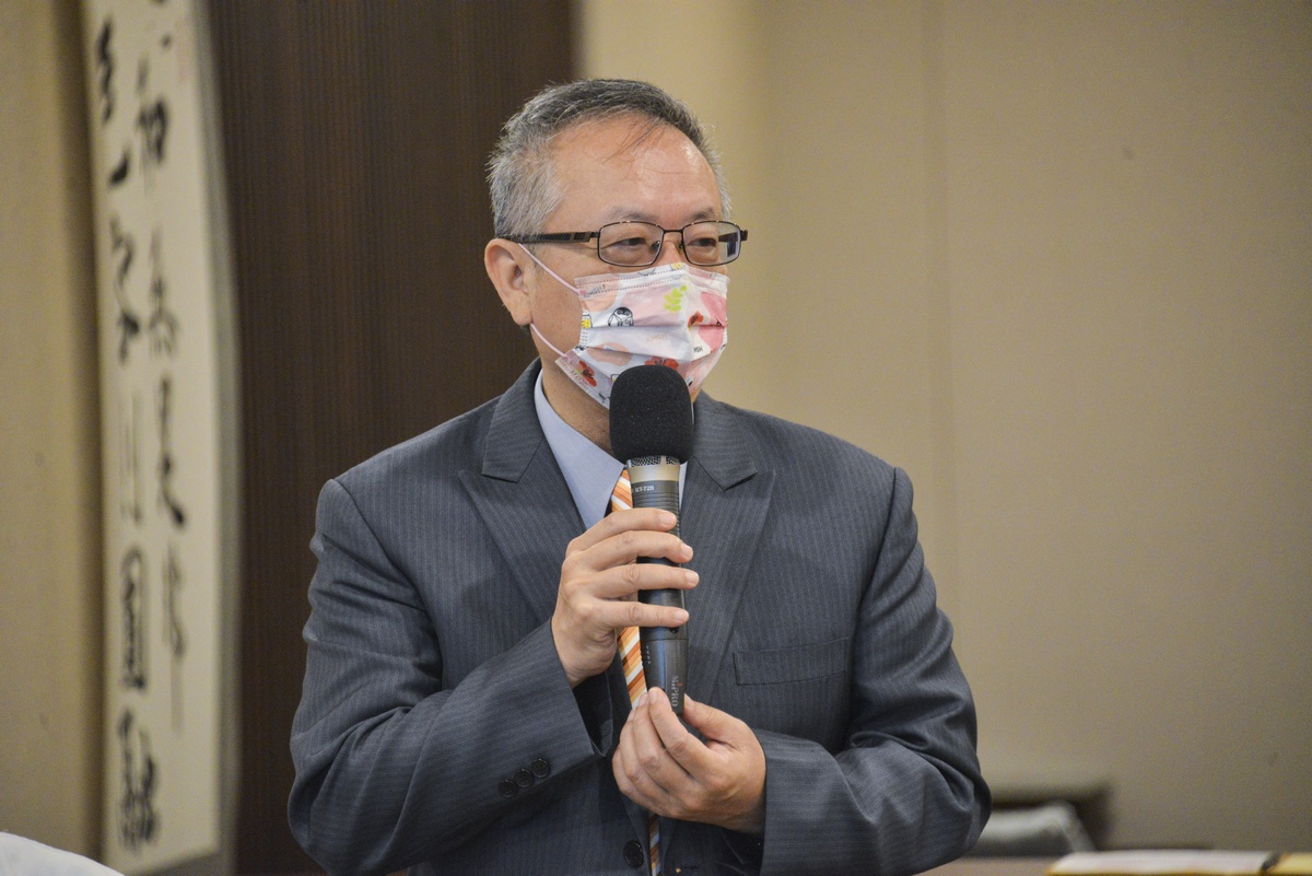 陳立言校長希望透過醫護專業及醫院的各種資源資助弱勢家庭,一來促進社會階級流動,二來讓學生在考取證照後回饋社會,將大愛精神拓展到社會角落。