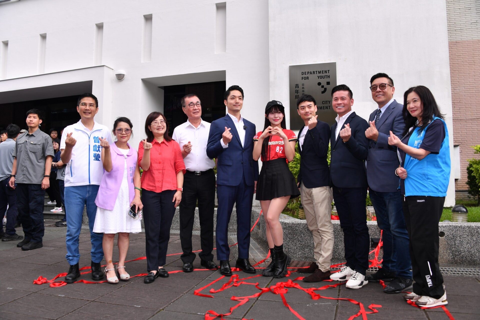 北市青年局揭牌成立 蔣萬安兌現承諾為首都青年打氣圓夢