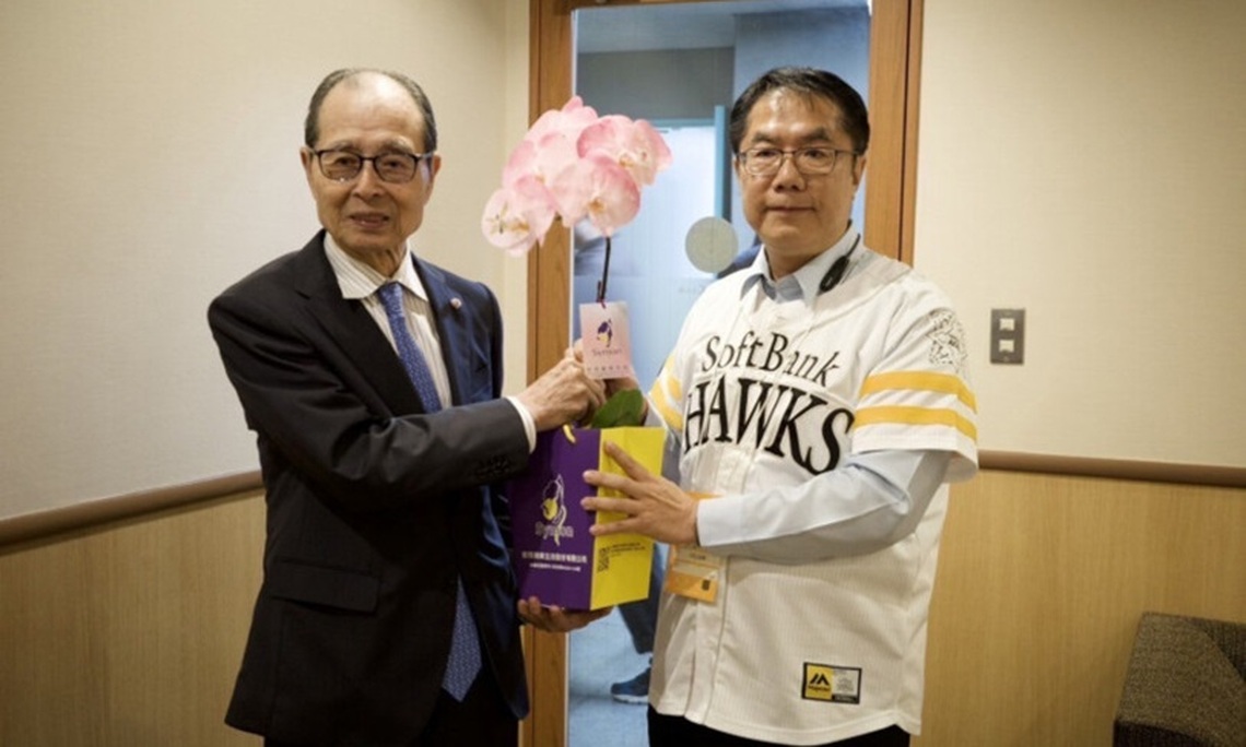 台南市長日本九州晤王貞治