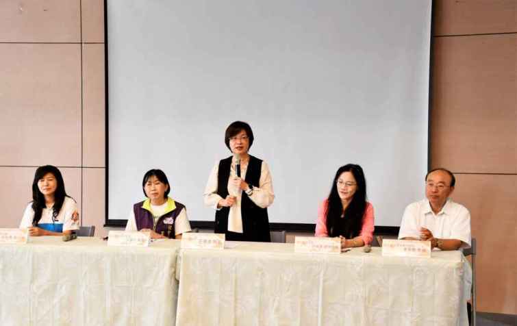 ▲彰化縣長王惠美表示，這次培訓共有93位學員報名參訓，其中57位順利完成結業，並有43位獲得全勤獎，學員們在近3個月的培訓課程中能夠堅持下來，實屬不易。（彰化縣政府提供）