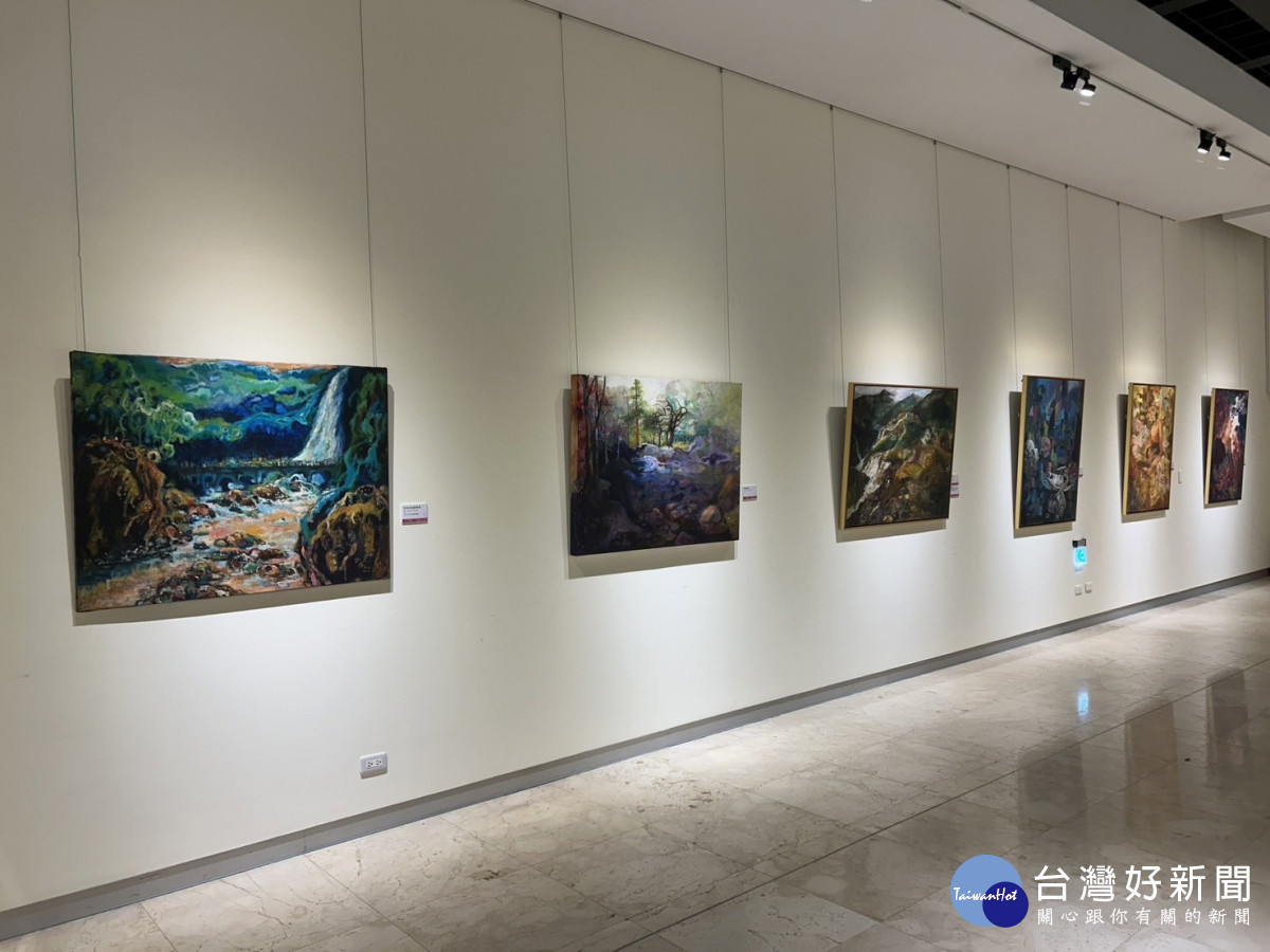 林純珠油畫創作「不忘初衷,游藝漫情」即日起展出。圖/記者鄧富珍攝