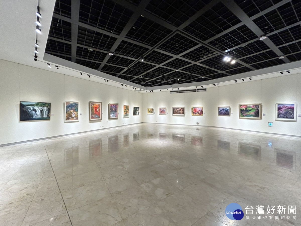 林純珠油畫創作「不忘初衷,游藝漫情」即日起展出。圖/記者鄧富珍攝