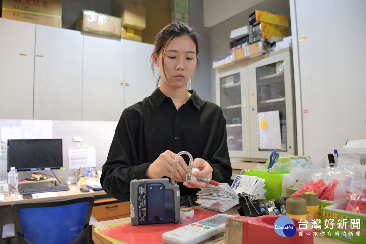 謝靜俞大力推薦學弟妹踴躍參訓預聘計畫，提早做好就業準備，就不怕畢業沒工作！
