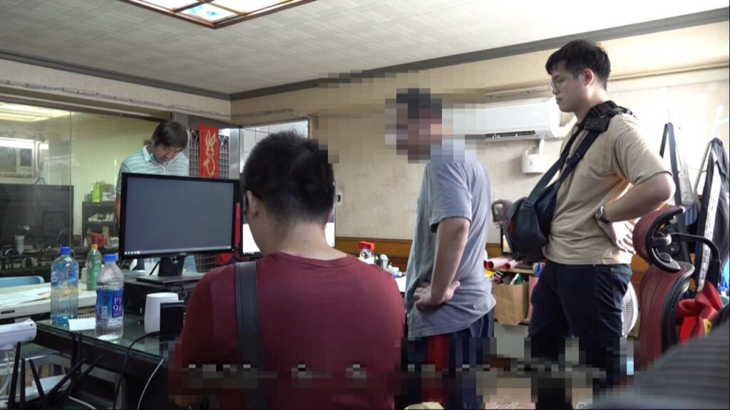 ▲圖說:中市刑大破獲經營虛擬貨幣交易,為詐欺集團兌換洗錢的假幣商公司 (圖/台中市政府提供)