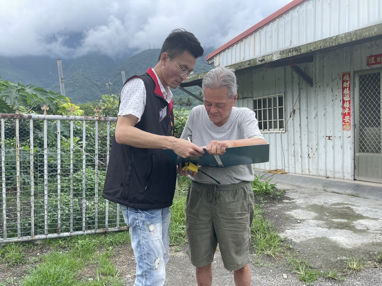 圖一、輔導民眾申請石綿補助案意願-1