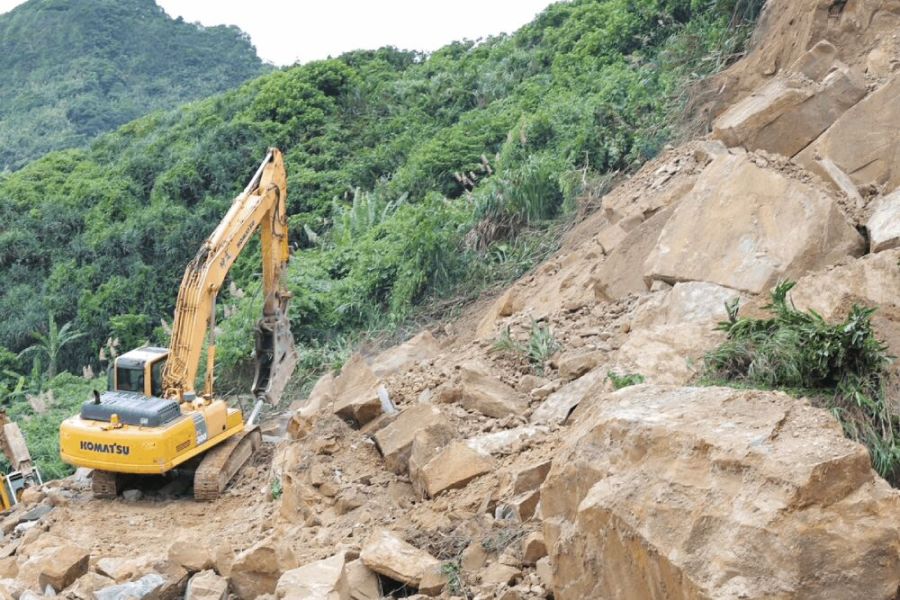 台2線坍塌 謝國樑爭取監測經費、規劃振興方案 220 照片來源:基隆市政府