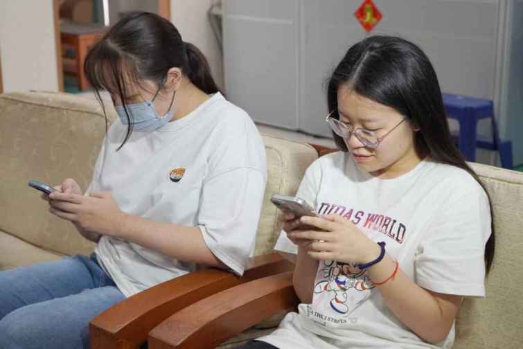 ▲疫情讓大家對數位產品的使用時間明顯增加。（大葉大學提供）