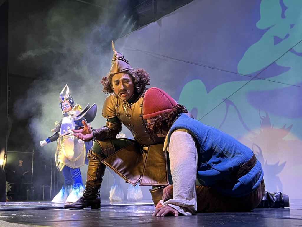 ▲台中用行動溫暖花蓮,攜手紙風車劇團帶來2場演出,為花蓮送上更多關懷與希望,陪伴孩子們帶著勇氣向前行!(台中市政府提供)