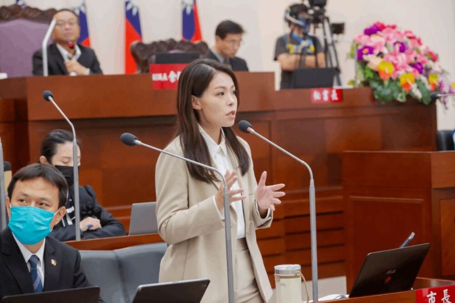 劉康彥瞎扯棒球場土壤沒送美實驗室 竹市府打臉:去年已交美方檢測 249 照片來源:新竹市政府及官網