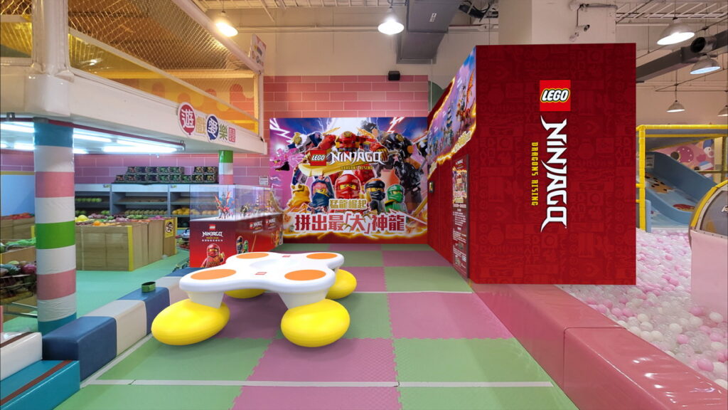 樂高R旋風忍者系列首度與大魯閣遊戲愛樂園合作,打造限定主題體驗遊戲區!大魯閣遊戲愛樂園新竹湳雅店