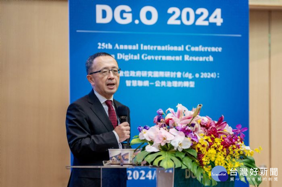 臺灣大學社會科學院院長蘇宏達致詞。<br /><br />