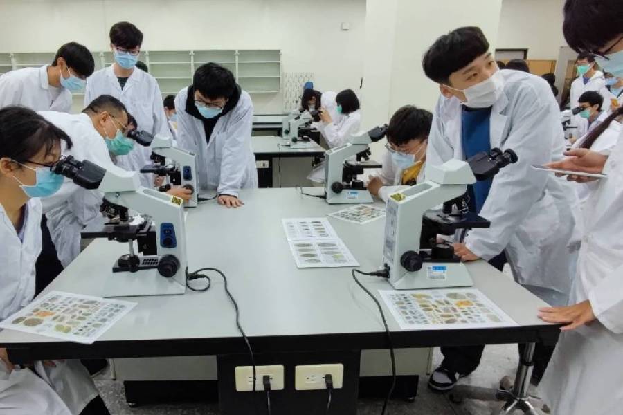 融合技職與高教的優勢獲高中生青睞 慈濟大學申請入學分發率100% 286 融合技職與高教的優勢獲高中生青睞 慈濟大學申請入學分發率100% 285