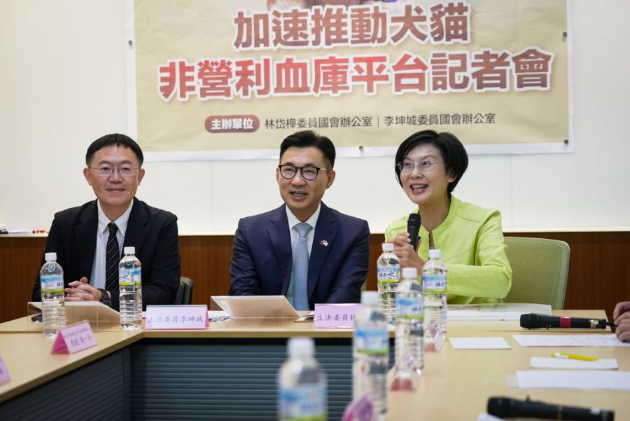 籲建立「國家非營利犬貓血庫」 林岱樺、李坤城:造福更多毛小孩 278 籲建立「國家非營利犬貓血庫」 林岱樺、李坤城:造福更多毛小孩 277
