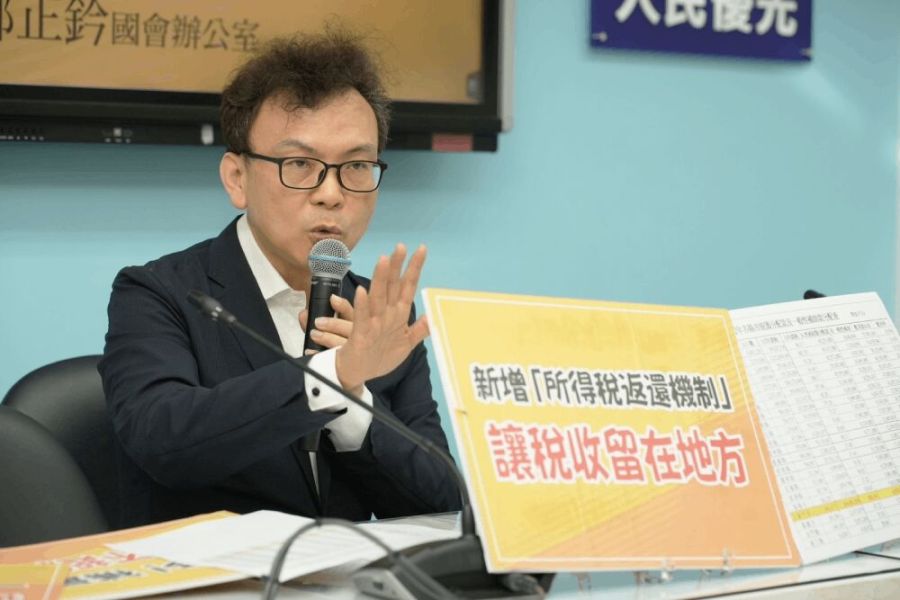 人均創稅第一、配回率全國最低 鄭正鈐怒:中央懲罰新竹市民 278 照片來源:立法委員鄭正鈐辦公室