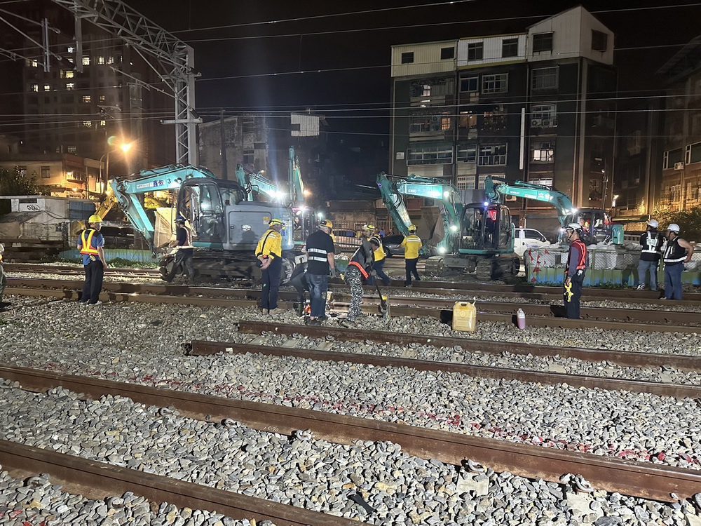 因應鐵路地下化中壢臨時前站今日啟用 凌晨完成路線切換作業
