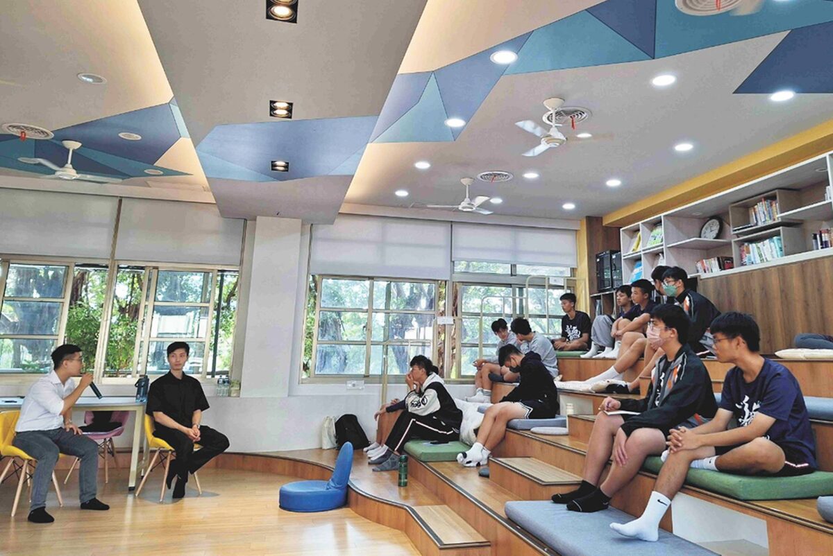 為家鄉培養子弟！彰基助攻彰中11子弟實現醫療夢想