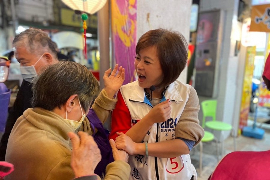 揭民進黨下鄉宣講、動員拚場目的 游淑慧:就是不想被監督 220 揭民進黨下鄉宣講、動員拚場目的 游淑慧:就是不想被監督 219