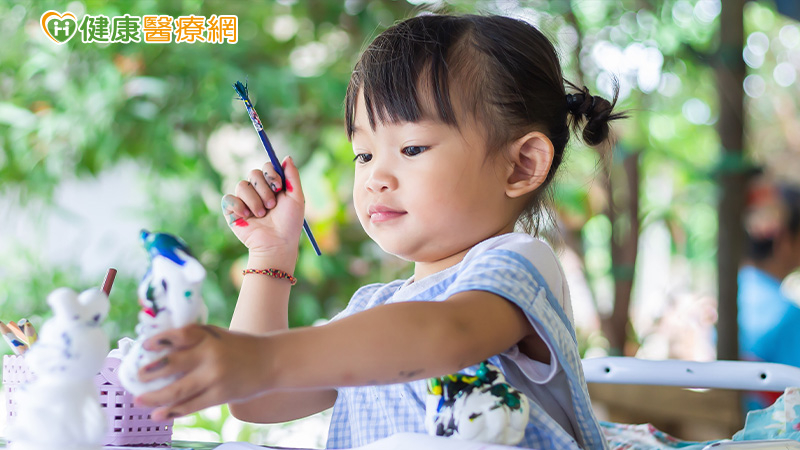 3C產品對孩子「有害」還是「有利」?職能治療師列出3C使用5原則