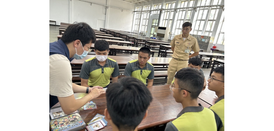 交安桌遊進校園 高雄區監理所至中正預校辦理宣導活動