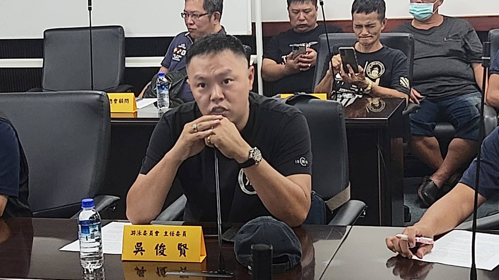 ▲台南市游泳委員會主委吳俊賢心疼選手代表台南市南征北討，卻無一個可讓選手們安心訓練的場所。（圖／記者陳彥霖攝）