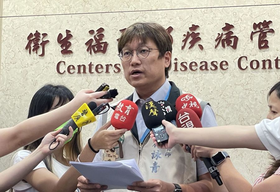 不停痙攣「眼睛上吊」 沒典型症狀!6個月女嬰腸病毒重症躺醫院9天 264 不停痙攣「眼睛上吊」 沒典型症狀!6個月女嬰腸病毒重症躺醫院9天 263