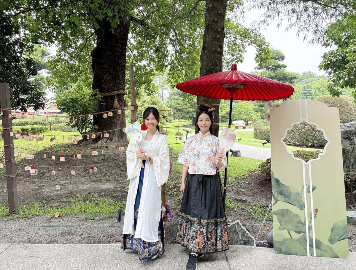 女孩們化身仙女下凡！人間仙境成美文化園　夏至推出唯美飄漆扇