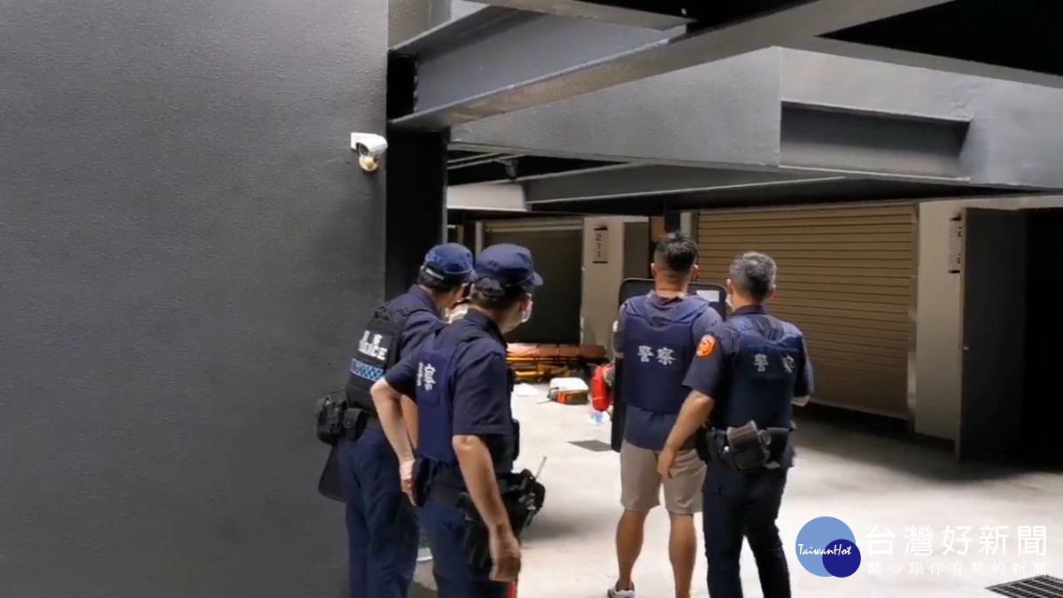 警方與陳嫌對峙五個多小時,陳嫌最後舉槍自戕/陳致愷翻攝