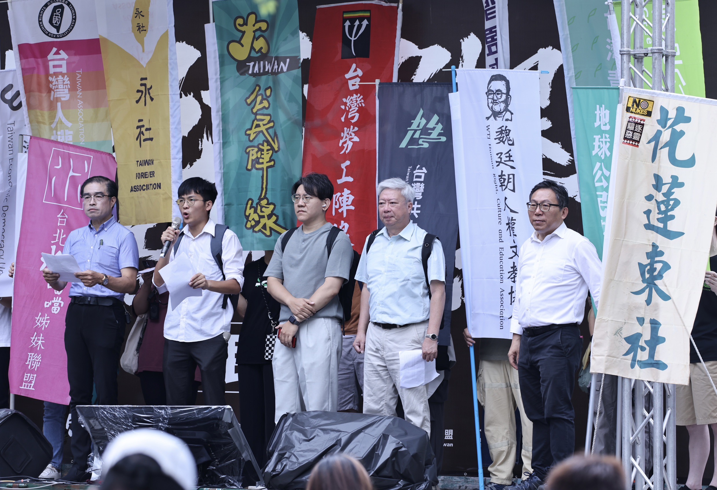 青鳥行動20日進入第2天,民團點名5名國民黨不分區立委張嘉郡、王育敏、謝龍介、柯志恩和蘇清泉勿罔顧民意。林啟弘攝