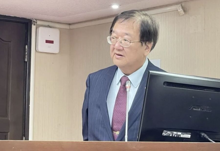 衛福部長「沒坐過博愛座」 定調一定不廢除!學日本改名、擴大對象 220 衛福部長「沒坐過博愛座」 定調一定不廢除!學日本改名、擴大對象 219