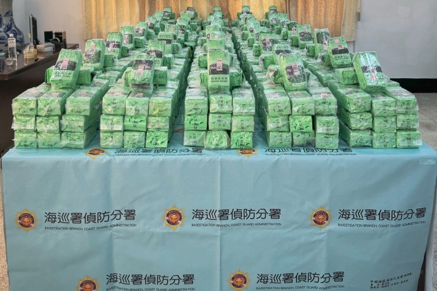 海上追擊快艇運15億K他命 澎檢起訴2毒梟 216 海上追擊快艇運15億K他命 澎檢起訴2毒梟 215