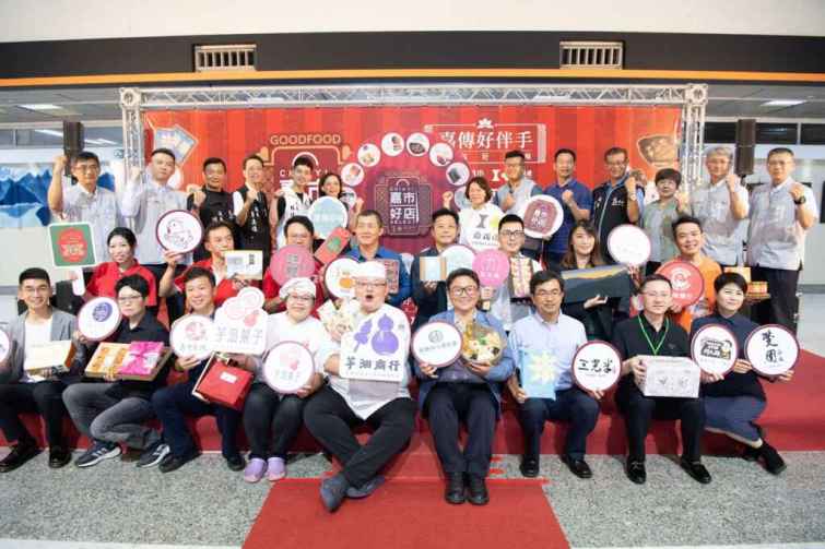 ▲黃敏惠市長領軍15家嘉市好店業者參加2024台北國際食品展。（嘉義市政府提供）