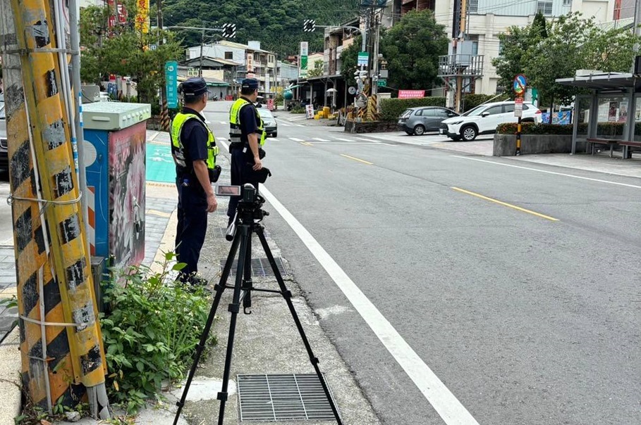 ▲圖說:中警局規劃「維護行人安全大執法」專案,加強路口交通執法守望勤務 (圖/台中市政府提供)