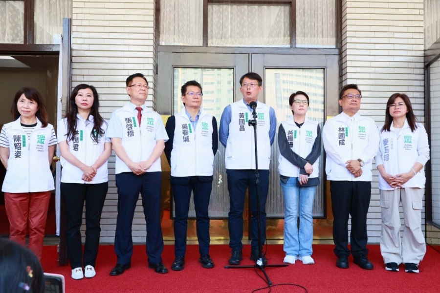 立院覆議案表決 黃國昌:否決行政院荒腔走板理由 236 立院覆議案表決 黃國昌:否決行政院荒腔走板理由 235
