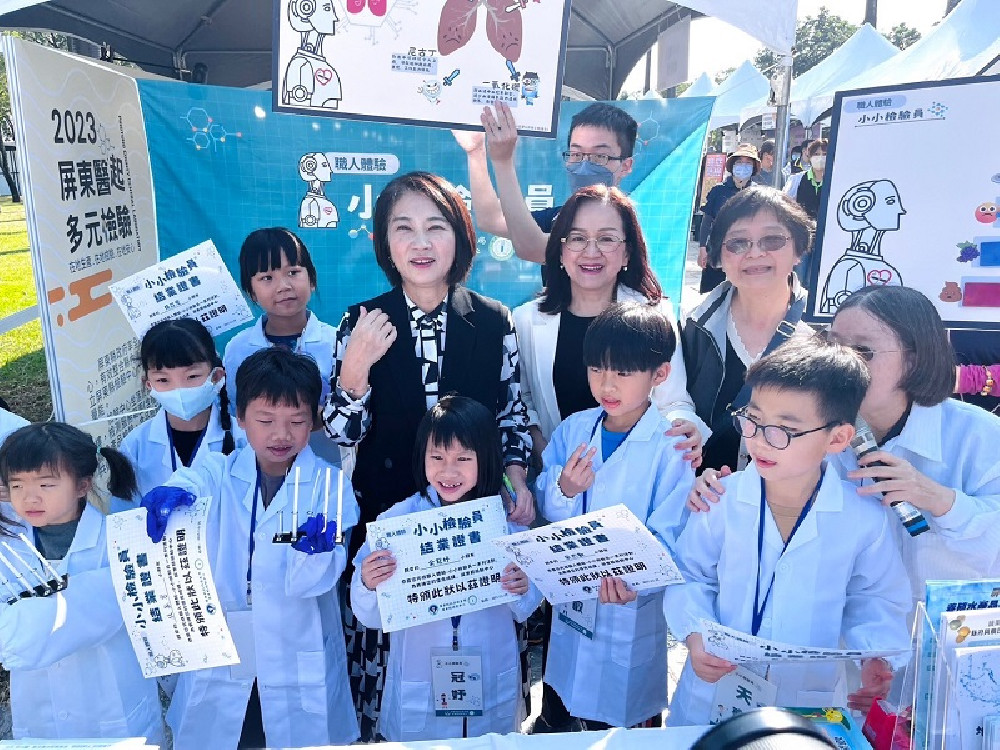 全能檢驗 環保紮根 屏東縣檢驗中心環境檢驗評鑑特優三連霸