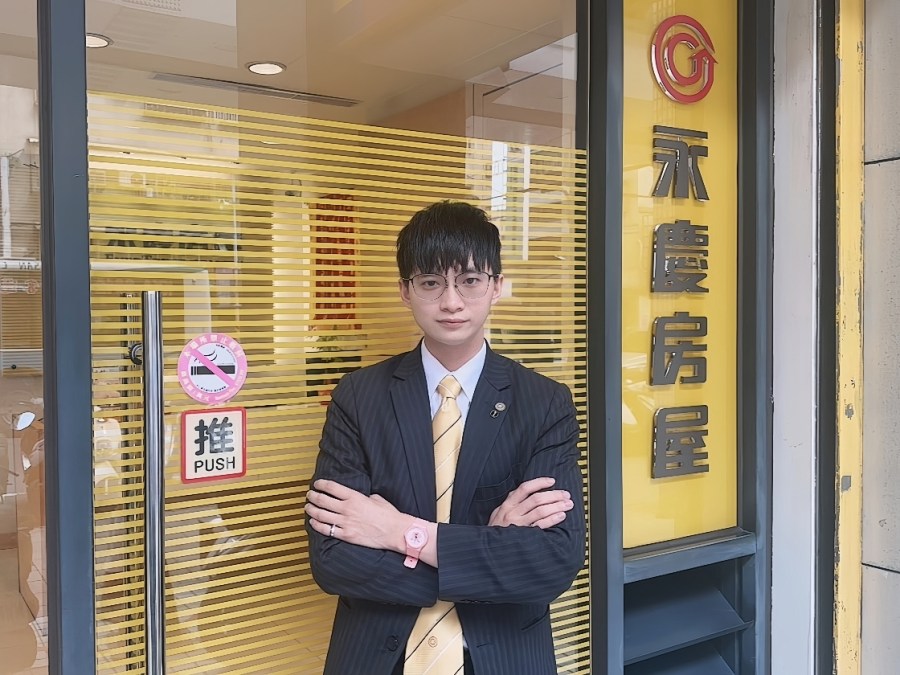 餐旅住宿「爆肝指數」排第一!過來人陳厚霖在永慶房屋有薪發展 240 餐旅住宿「爆肝指數」排第一!過來人陳厚霖在永慶房屋有薪發展 239