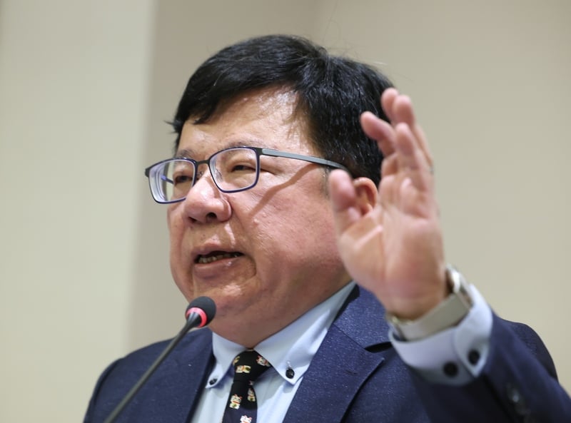 監察院秘書長李俊俋25日表示,國會職權修法已嚴重妨害調查權行使,違反憲法權力分立原則。中央社