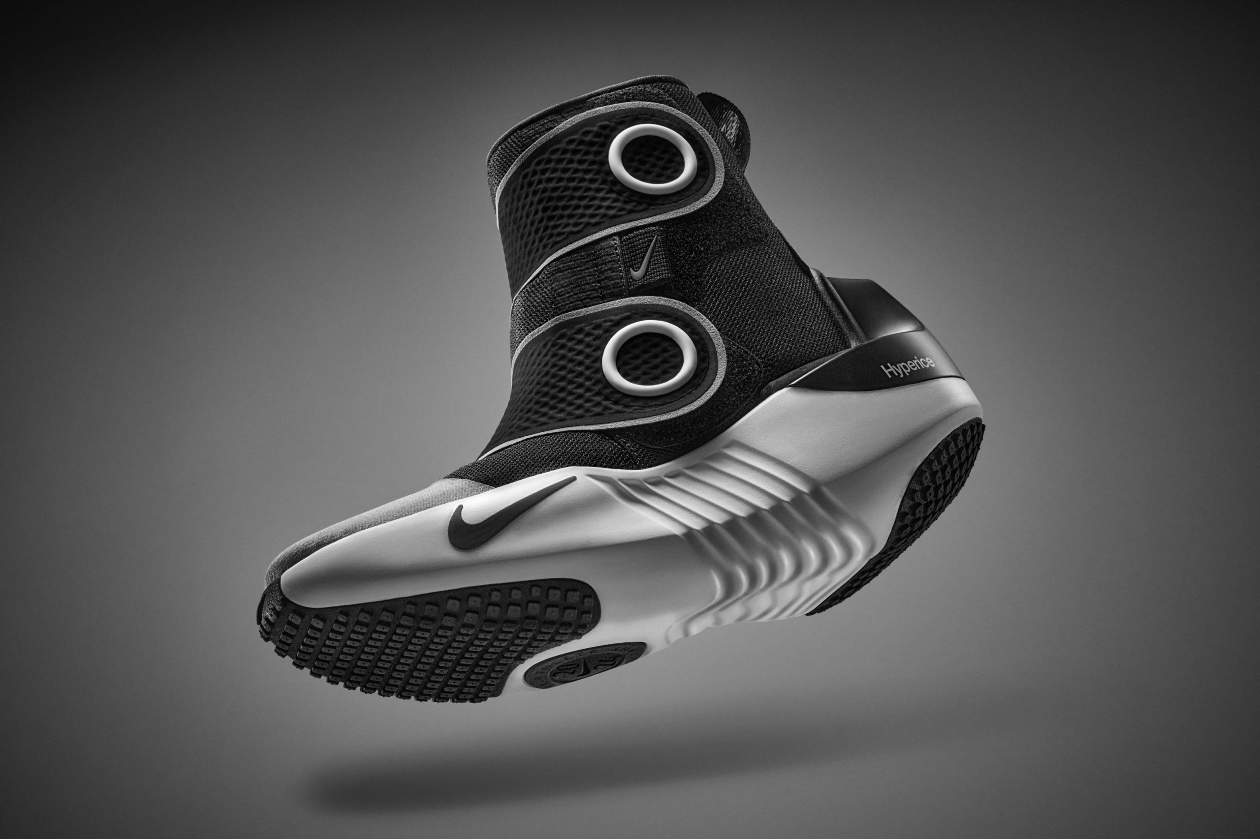 NIKE攜手HYPERICE發表科技鞋款和背心 提升運動員熱身和恢復效果