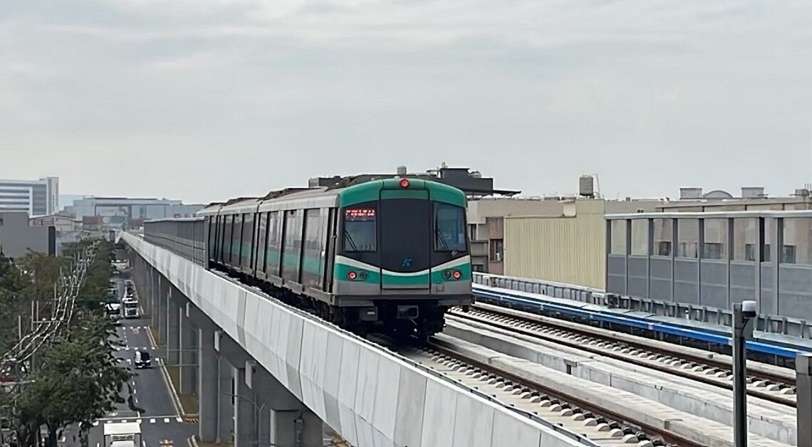 降低捷運行車噪音疑慮 捷運岡山車站段將於今年底完成設置隔音牆