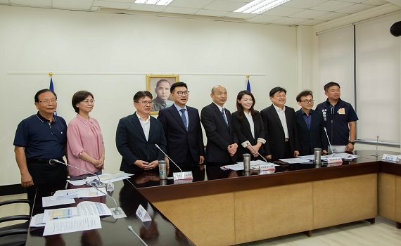 高虹安赴立院爭取公平財稅分配     籲財劃法修正應納入稅收貢獻