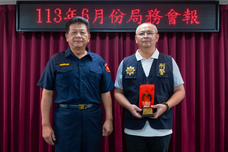 婦幼警察隊偵防組小隊長林育駿善行獲警察局好人好事楷模表揚。