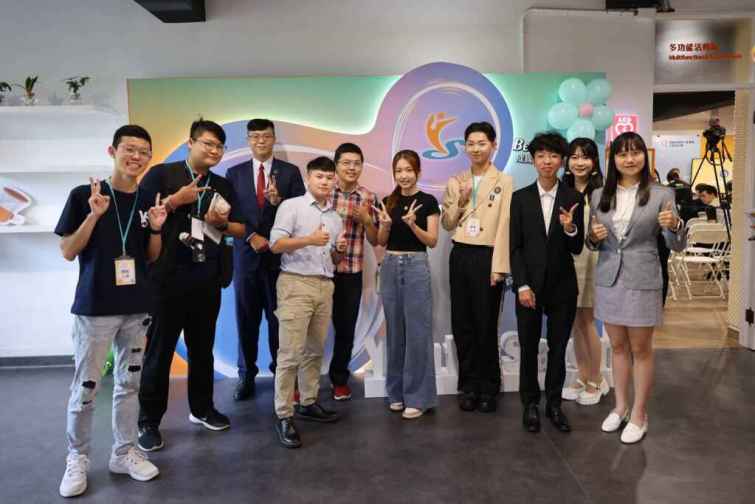▲青年職涯發展中心新址闢有職涯魔法學苑體驗空間可協助青年找到職涯方向。（中彰投分署提供）