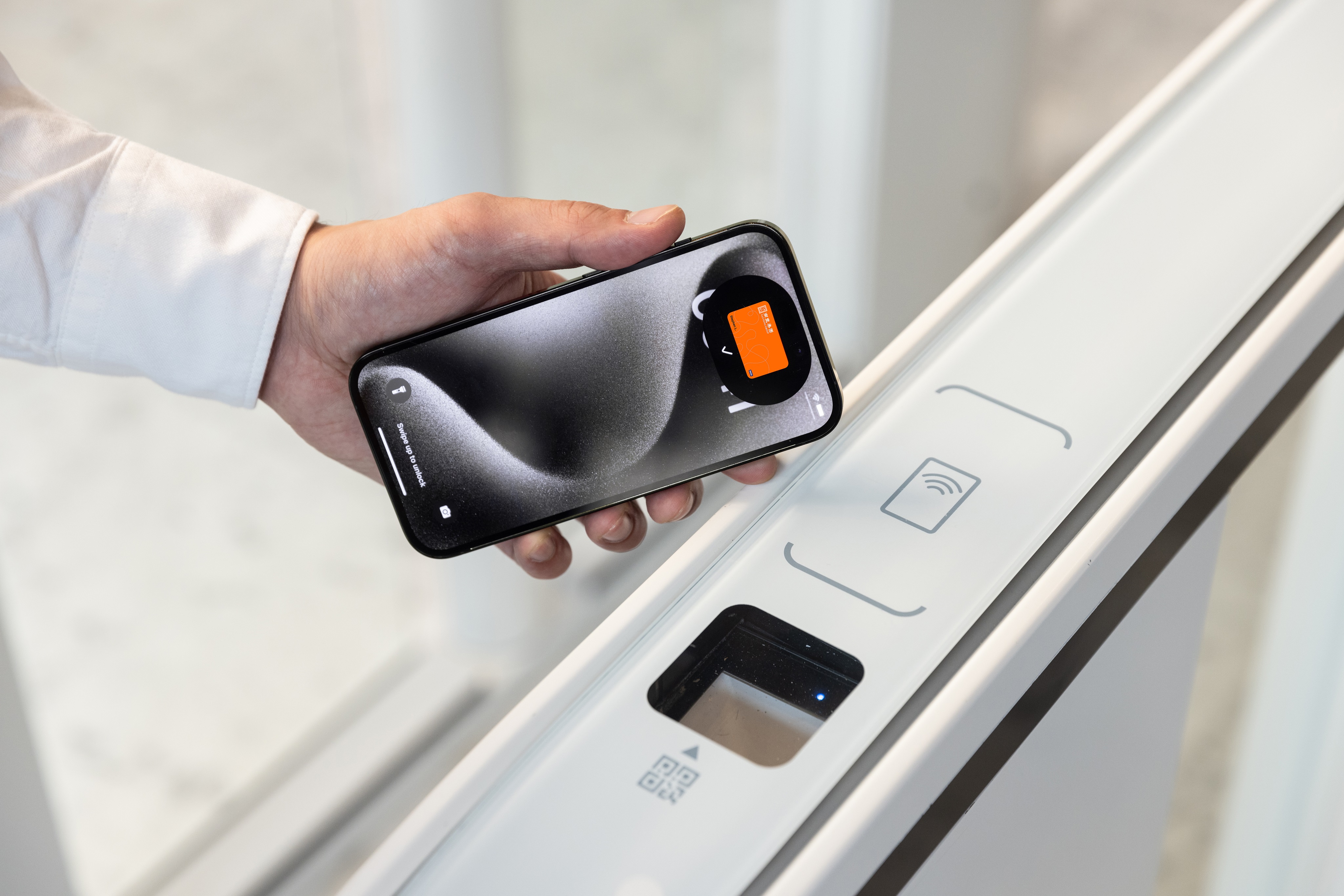 南豐集團旗艦商業大樓AIRSIDE為員工及租戶引入 由 HID 支援的 「Apple 銀包」員工通行證