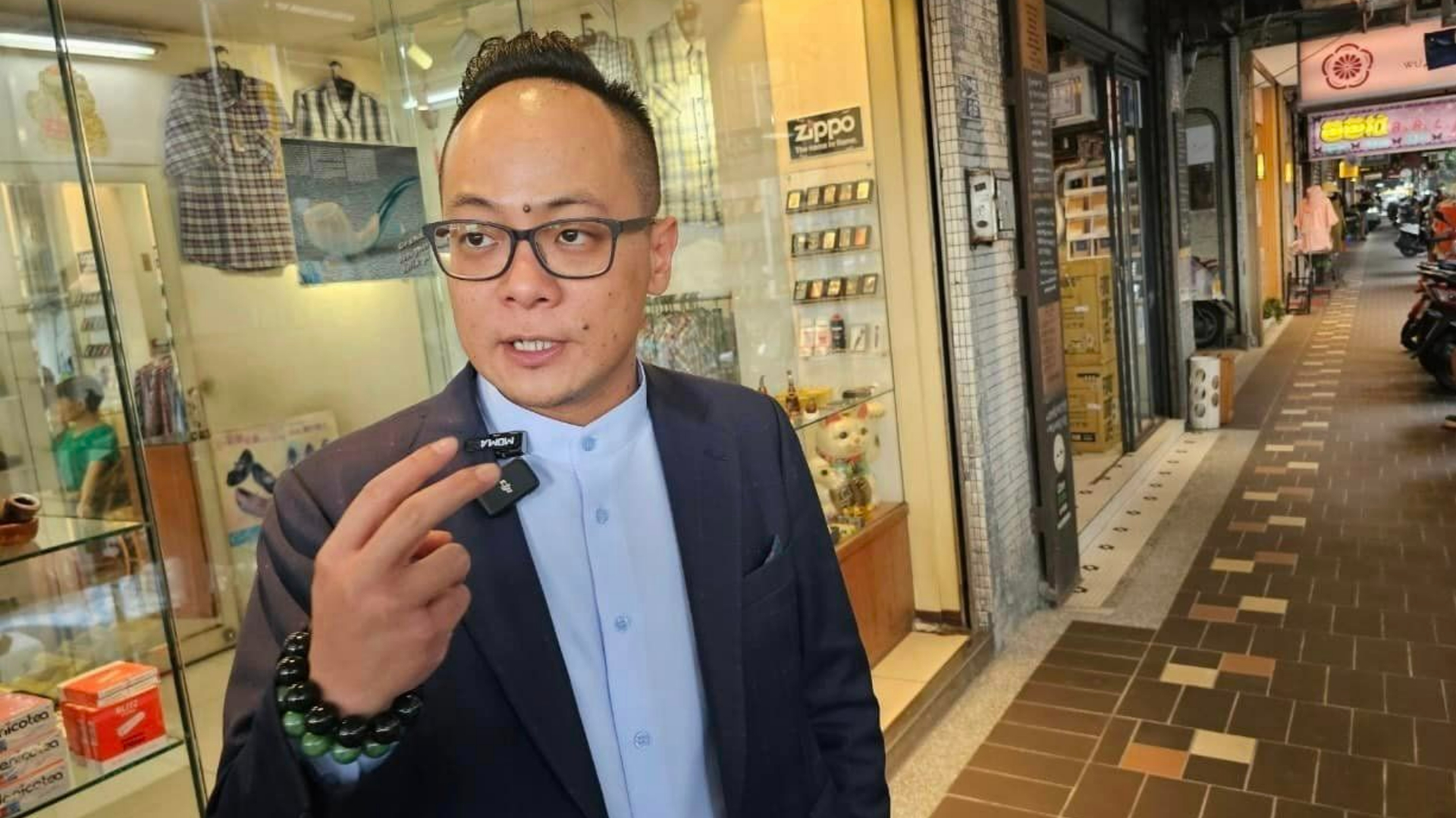 基隆市議長童子瑋29日表示，民間發起的罷免謝國樑行動，能有機會通過第2階段的連署門檻，是出於市政亂象。翻攝童子瑋臉書