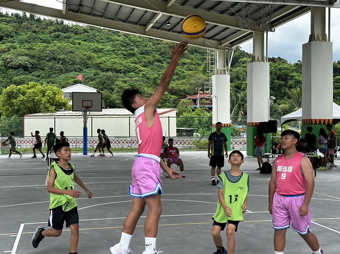「原離毒品」青少年3對3籃球賽 暑假首日熱血開打